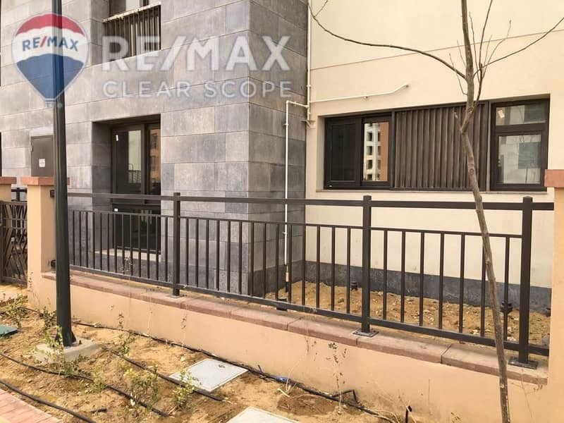 14 fc7f9565-ec67-496c-892f-56aa4f14ff57. jpg