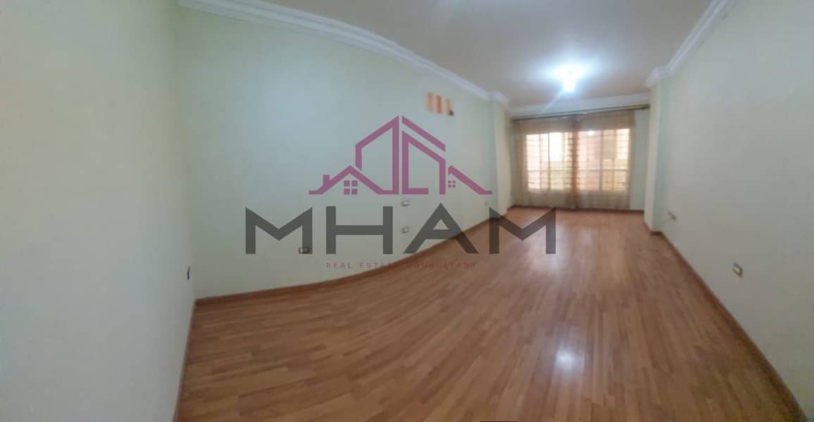 2 photo_6035298017713261826_y. jpg