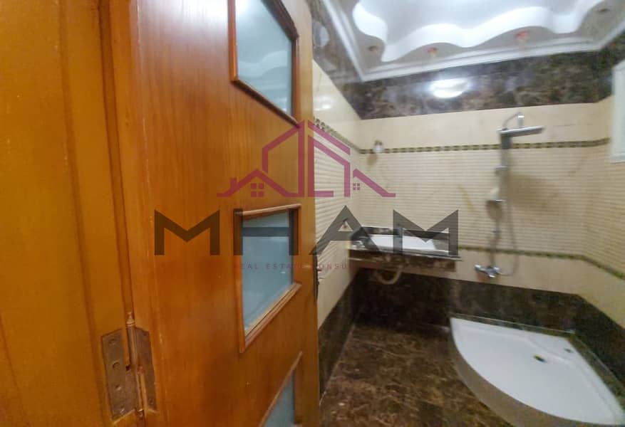 7 photo_6035298017713261831_y. jpg