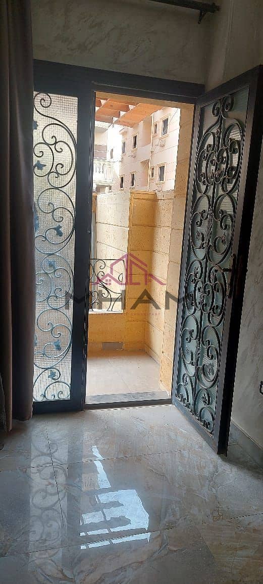 13 photo_6035298017713261837_y. jpg