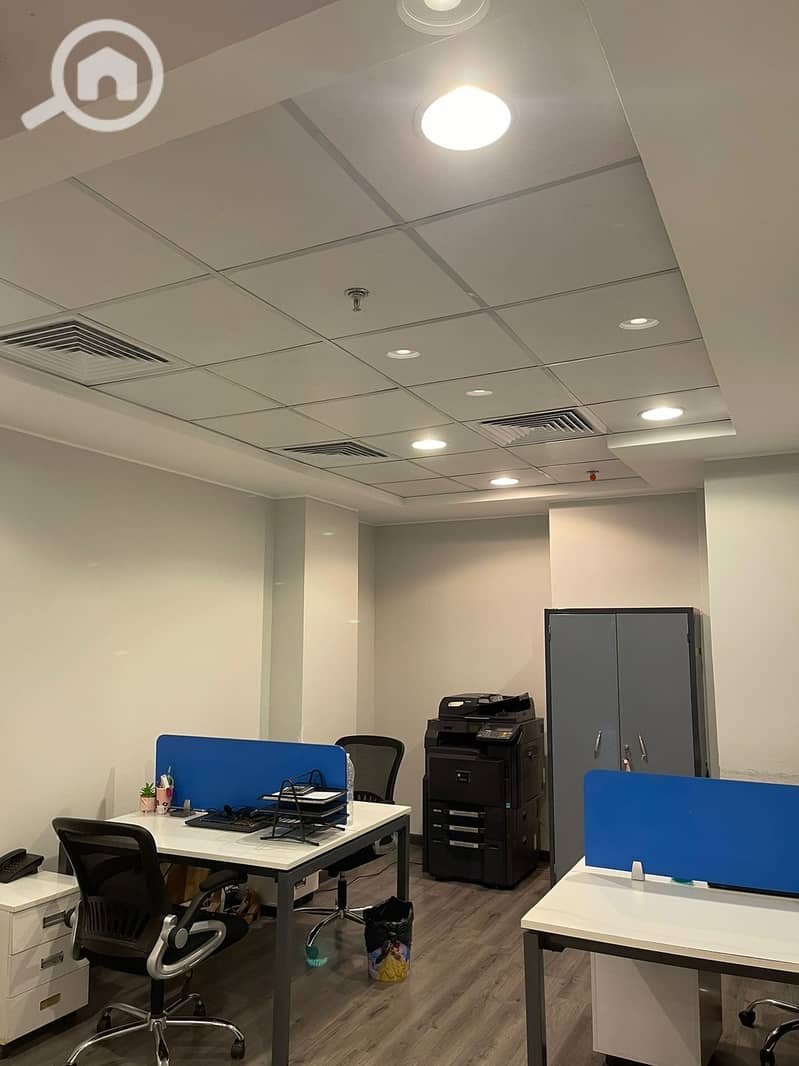 3 ebe09cf8-c704-4f1b-93a0-0085c9bd4636. jpeg