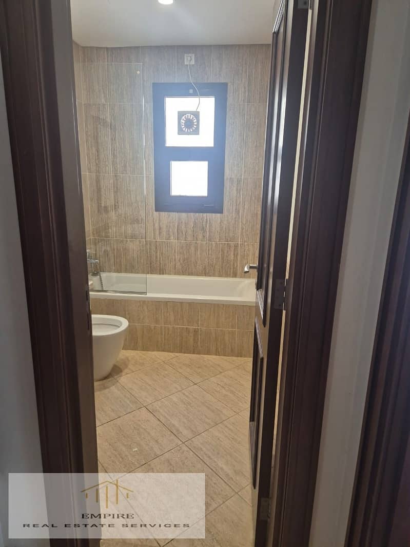 10 WhatsApp Image 2026-01-22 at 6.40. 43 PM. jpeg