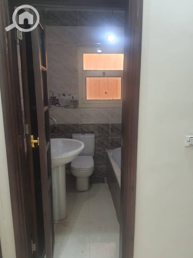 2 IMG-20251217-WA0052. jpg