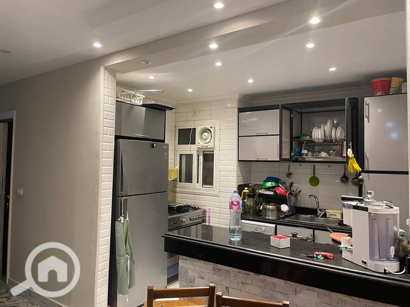 6 c0a1f44a-e05a-4364-a766-74e5d1c01a27. jpg