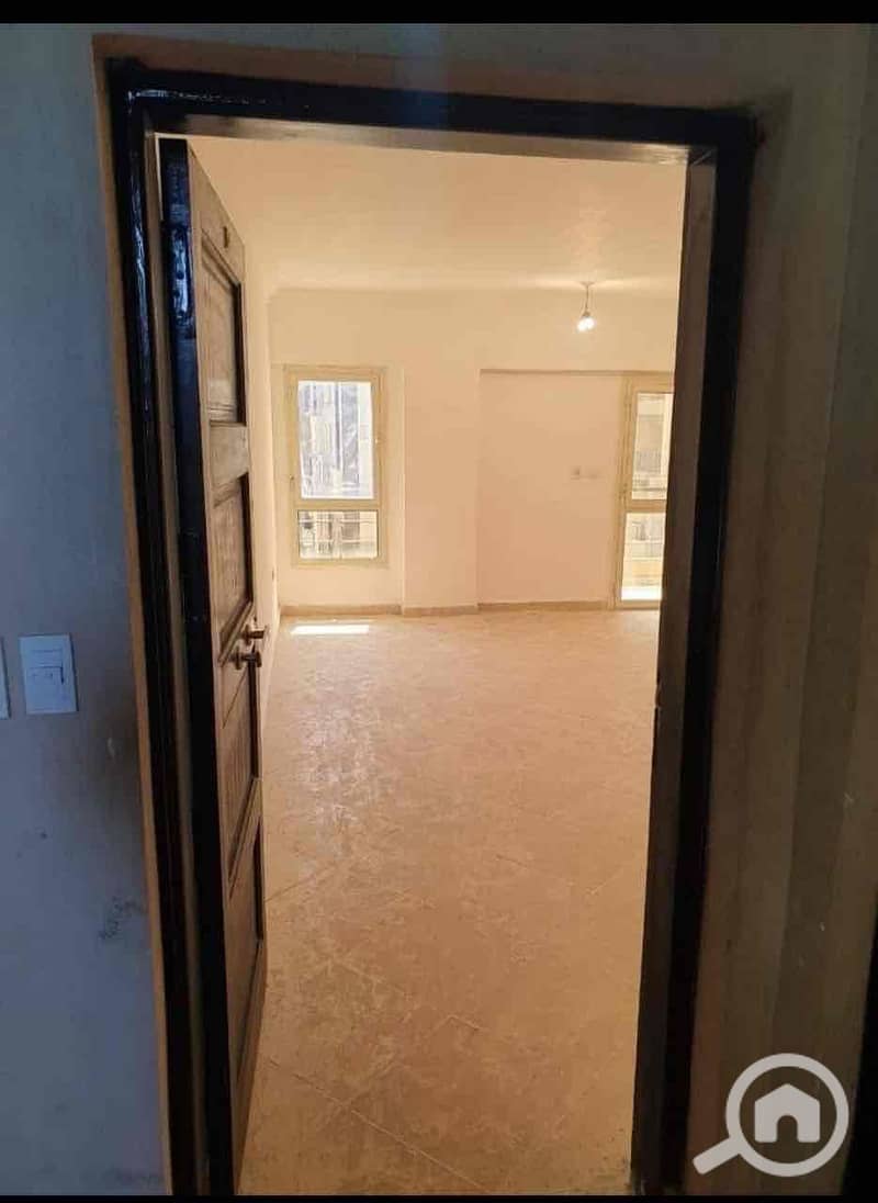 7 459071e8-ccb7-4eec-b62f-7e2599e3cbff. jpg