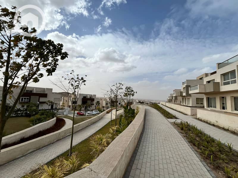 6 WhatsApp Image 2025-10-08 at 2.56. 42 PM (1). jpeg