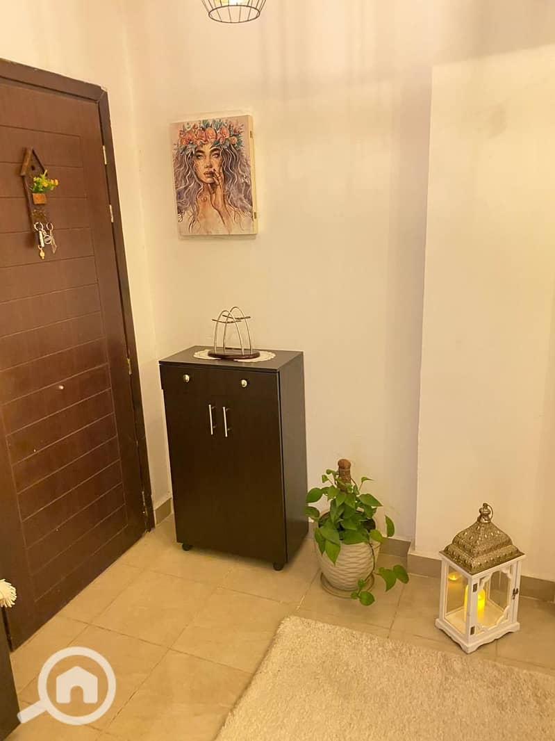 14 d364cdb4-6f0f-40ab-af51-ef48af1bd25f. jpeg