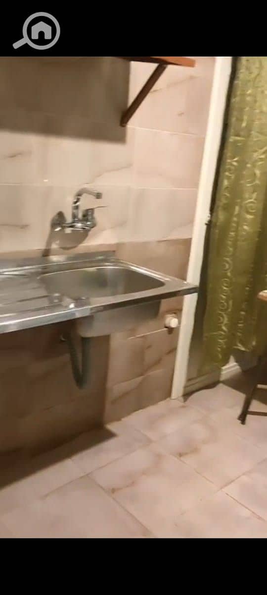 5 0902810e-a162-4d0e-b076-fb495bae31b3. jpeg