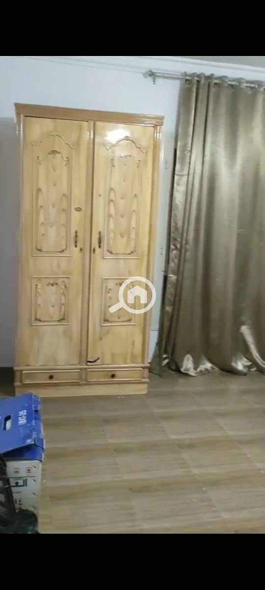 8 a1e3f6e0-4b85-4f53-8d57-a1575e2a6c1b. jpeg