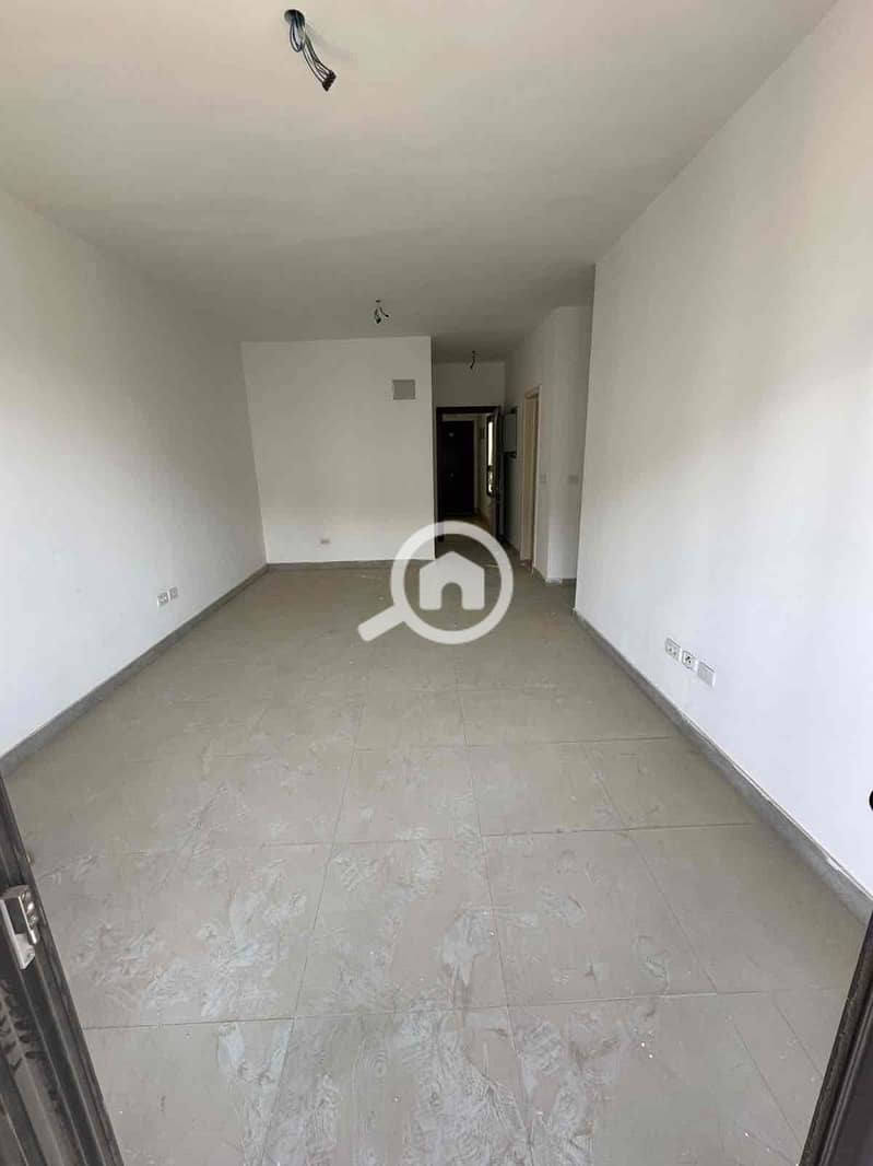 9 6a72c206-52cf-4a0b-93e4-30ca2ba04bd5. jpg