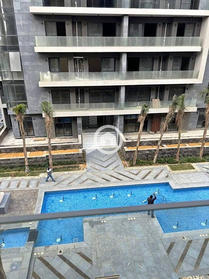 8 453486282_887294556544920_5951583324323139397_n. jpg