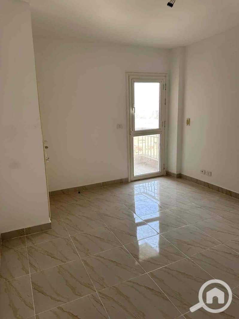 3 895264ca-e242-403b-b6c4-2640cc3d100c. jpg