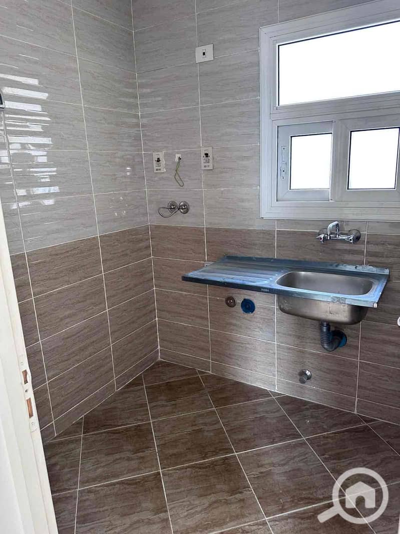 8 91443b9b-99b1-418a-ac54-d4a8be6dcaec. jpg