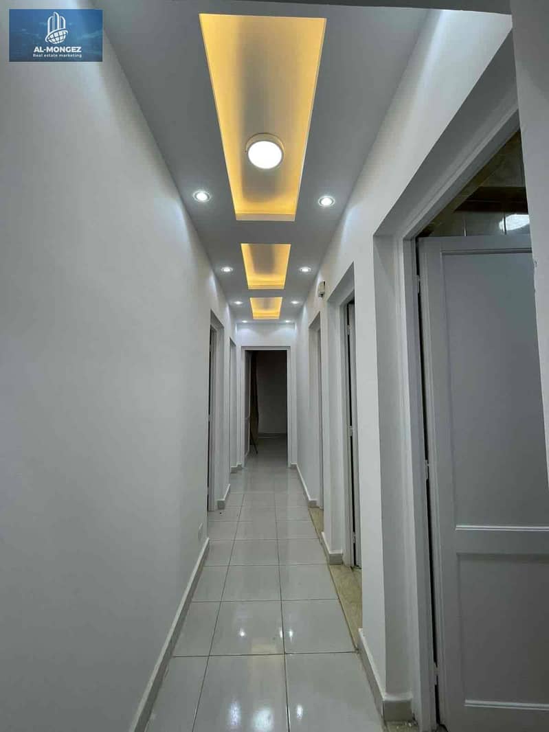 8 d8c0a07c-d20d-4c0e-887a-51337c5b5fdd. jpg