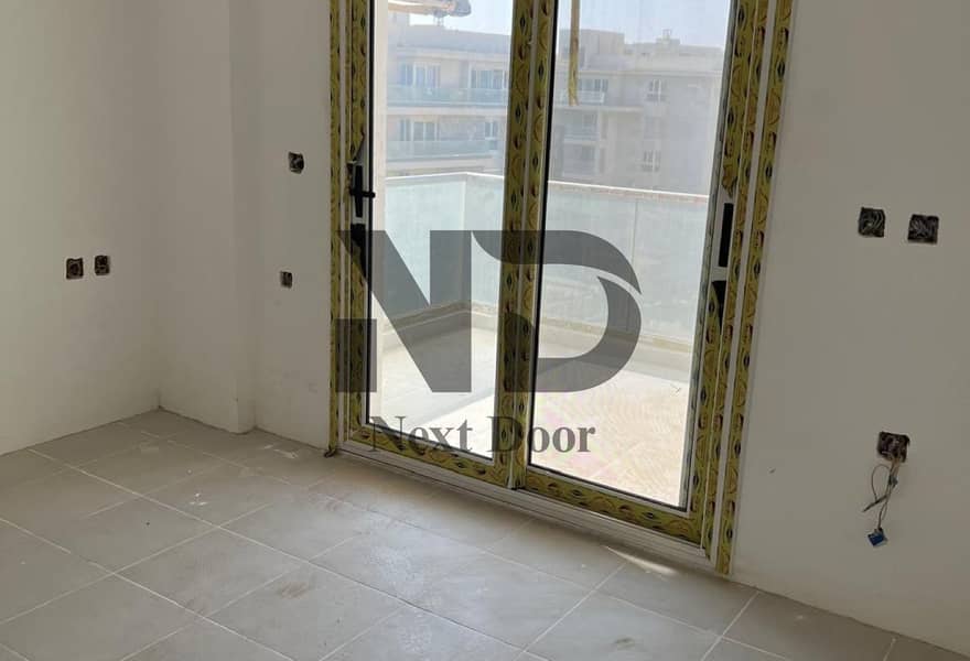 10 fdac0b93-4a5e-49ce-bcf9-52bb2db4c5c9. jpg