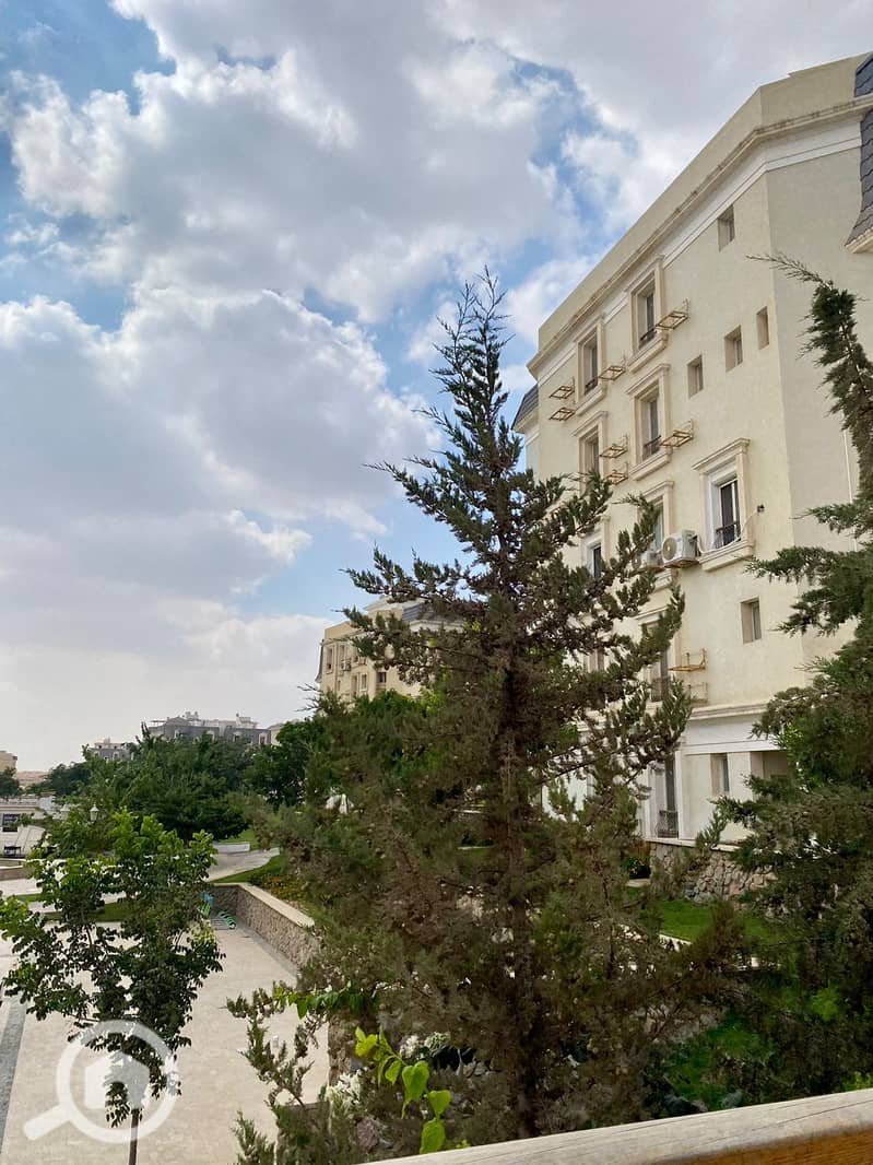 8 WhatsApp Image 2022-10-10 at 4.39. 01 PM (2). jpeg