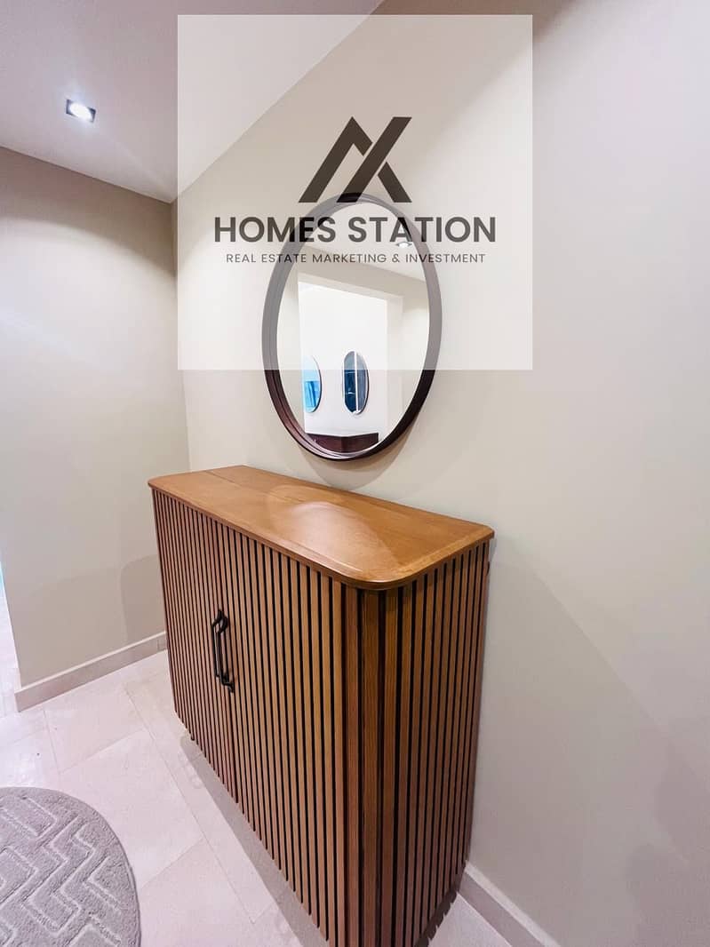 7 b2c260ad-63c8-41fa-8b71-7726460bc426. jpeg