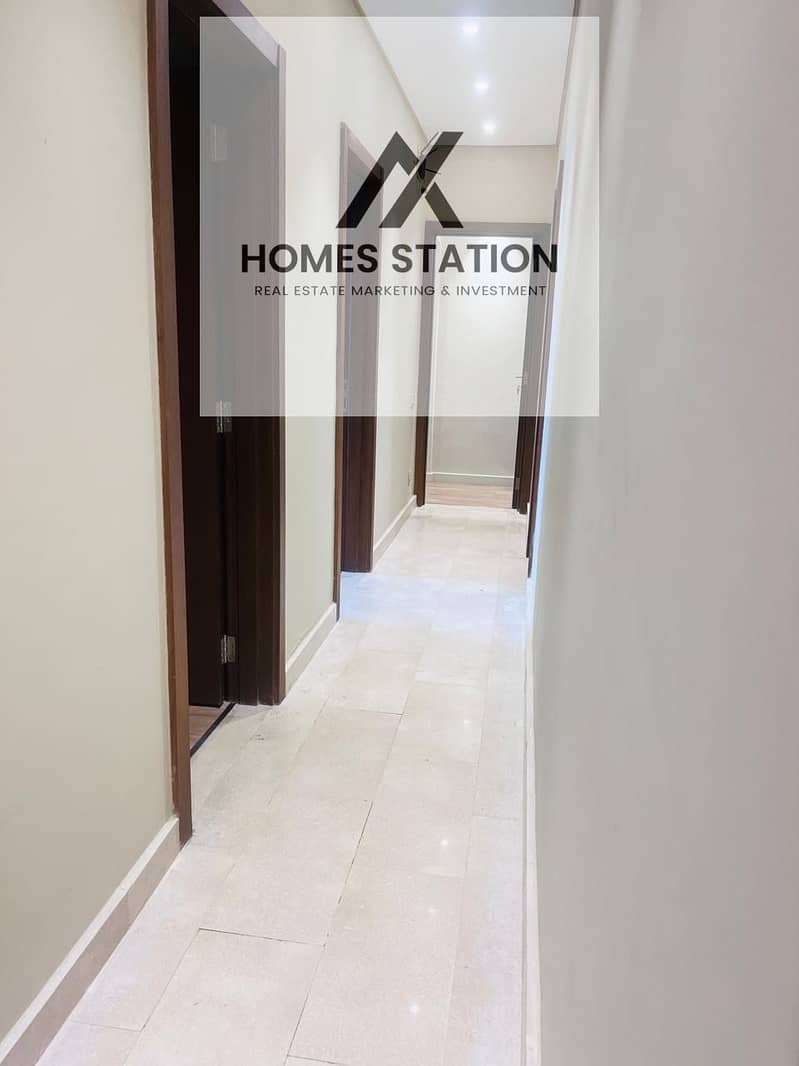 13 2b8c6e9e-cc93-4307-a5f0-40e46b13410e. jpeg