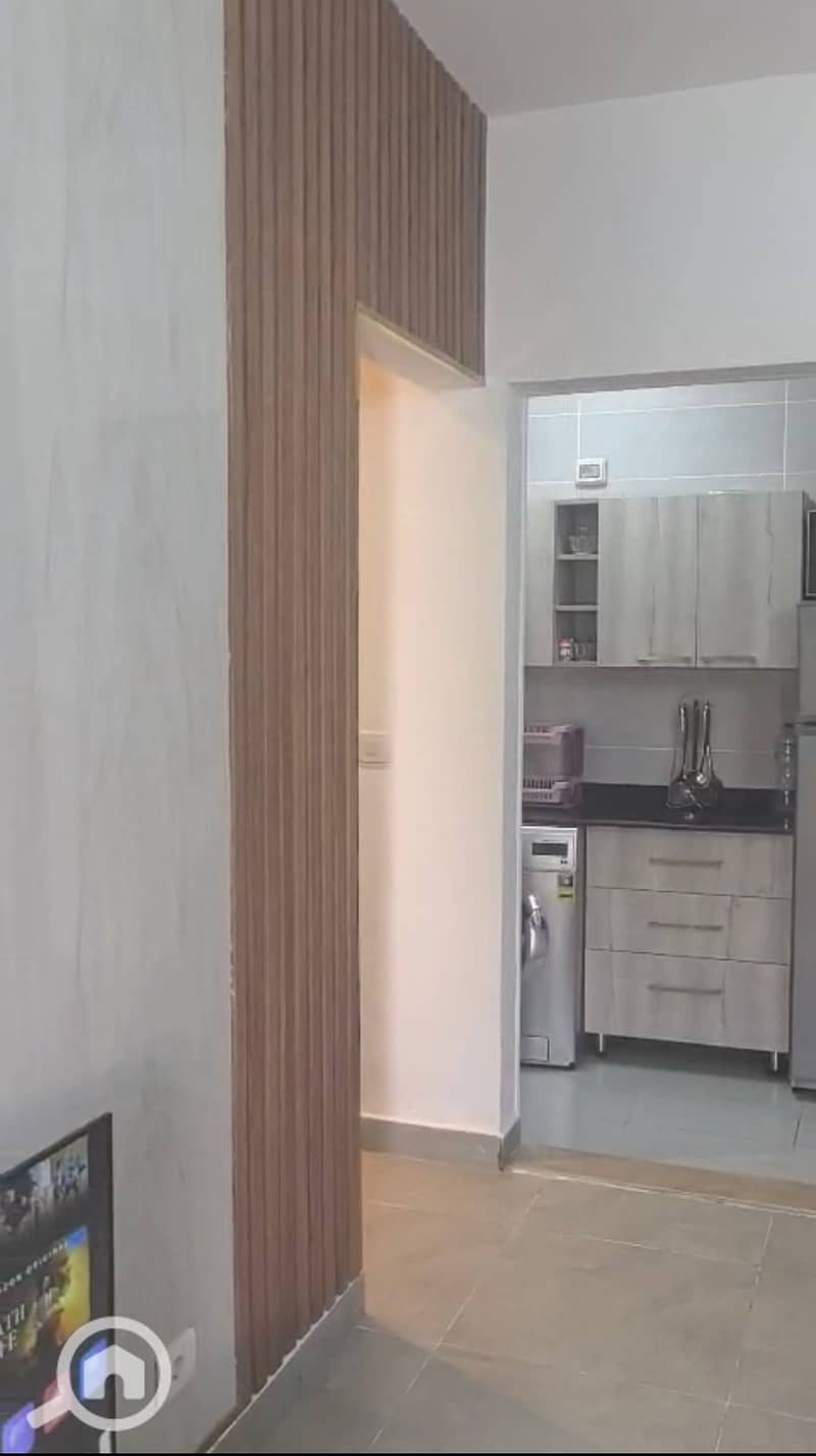 3 dc5635c9-a80c-49ea-8c05-9602f42d4402. jpeg