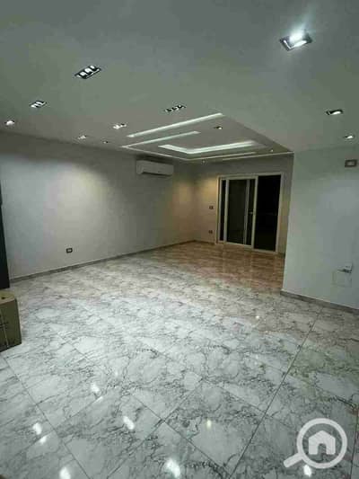 3 Bedroom Flat for Rent in Sheikh Zayed, Giza - 33237. jpg