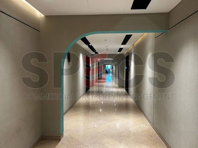 2 photo_5893459346984126709_y. jpg