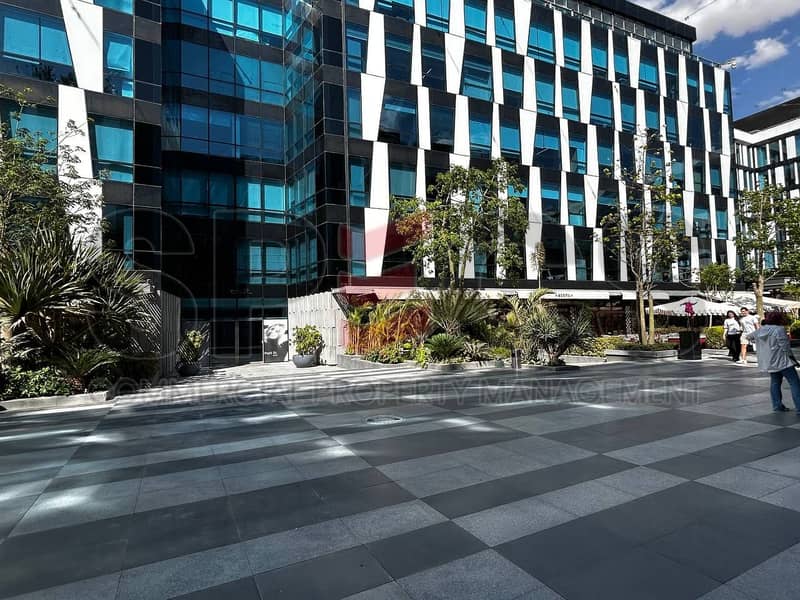 5 photo_5893459346984126706_y. jpg