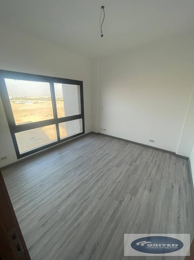 4 WhatsApp Image 2026-01-26 at 04.50. 35 (2). jpeg