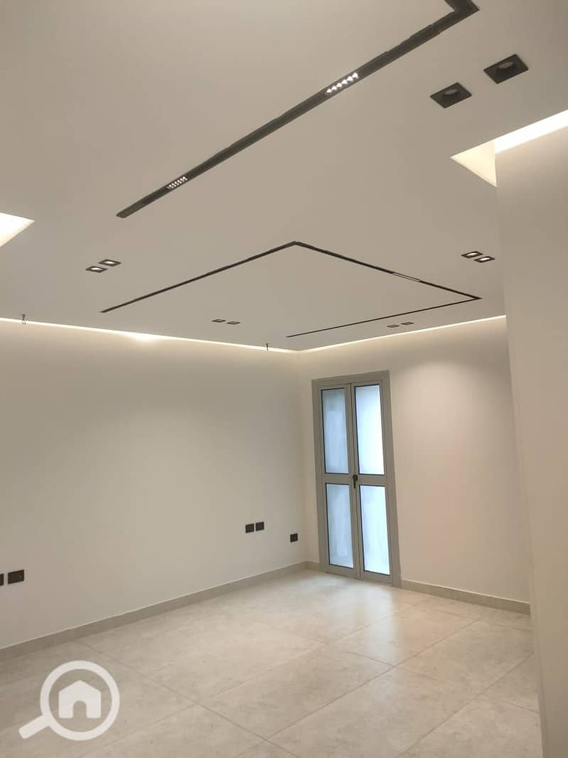 4 WhatsApp Image 2025-12-14 at 2.14. 54 PM (1). jpeg