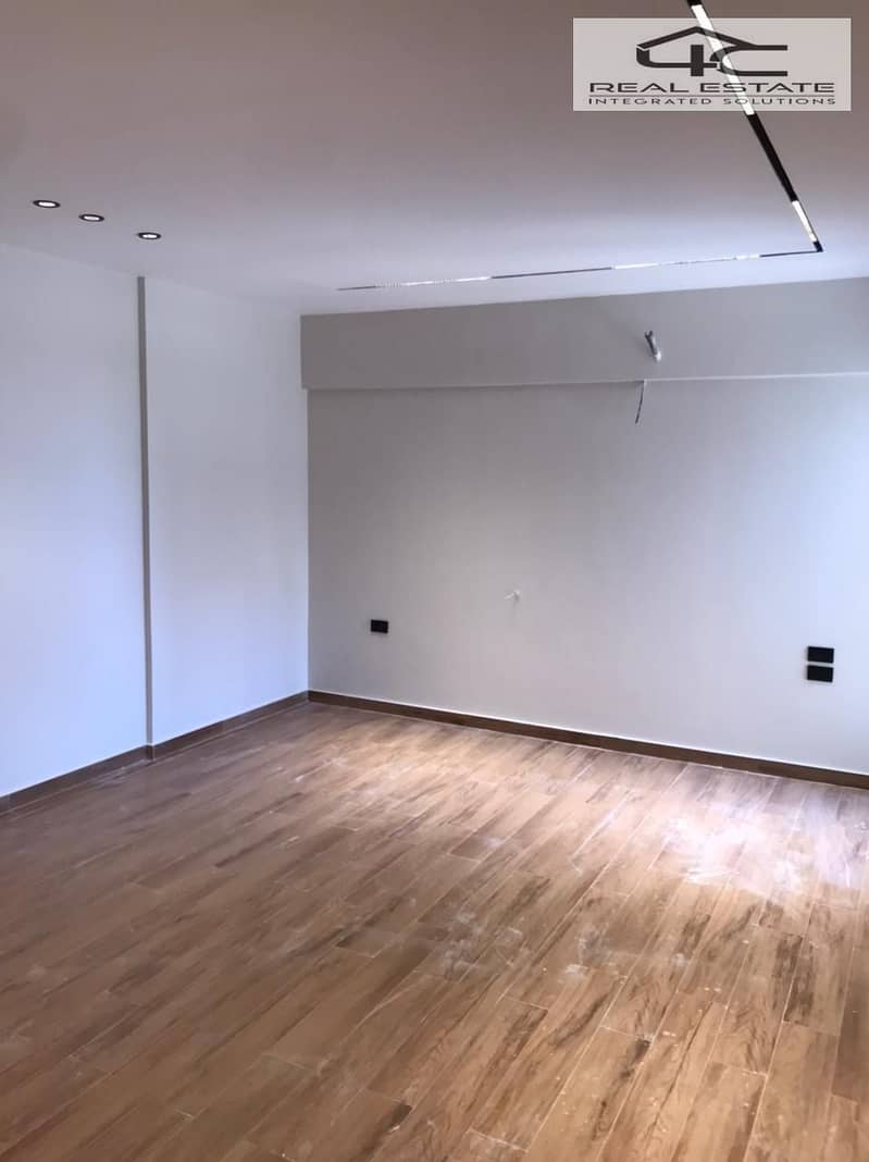 7 WhatsApp Image 2026-01-06 at 3.07. 24 PM. jpeg