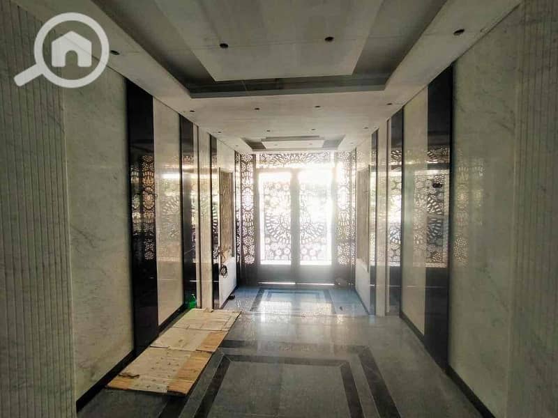 5 910bd327-d726-44a6-b95a-b6c2e00a04d2. jpg