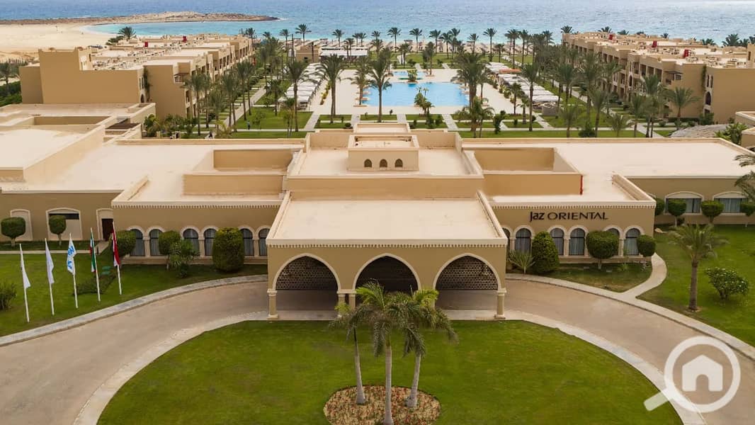 27 imgi_16_6857f6f1c605758f91ff3d74_683f66cb28e8e06c225c86f7_Cover. jpeg