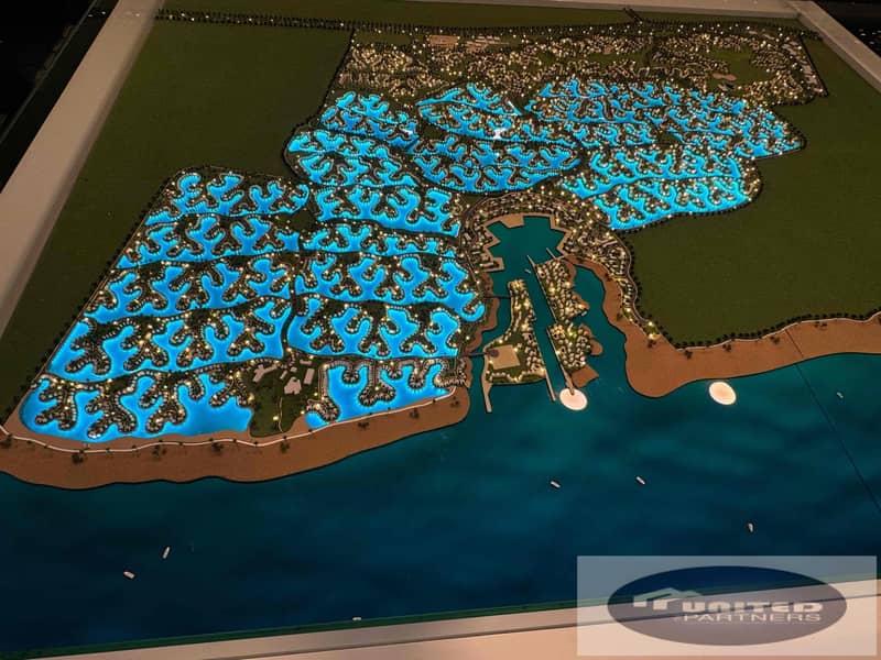 14 ca2cec48-3768-4827-b482-77cbbaf41ff2. jpg