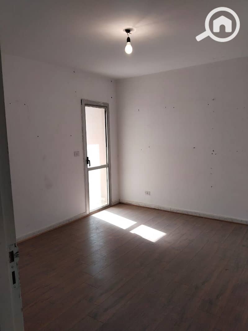 6 883dc658-c1be-4c18-aff5-9dc84035450c. jpeg