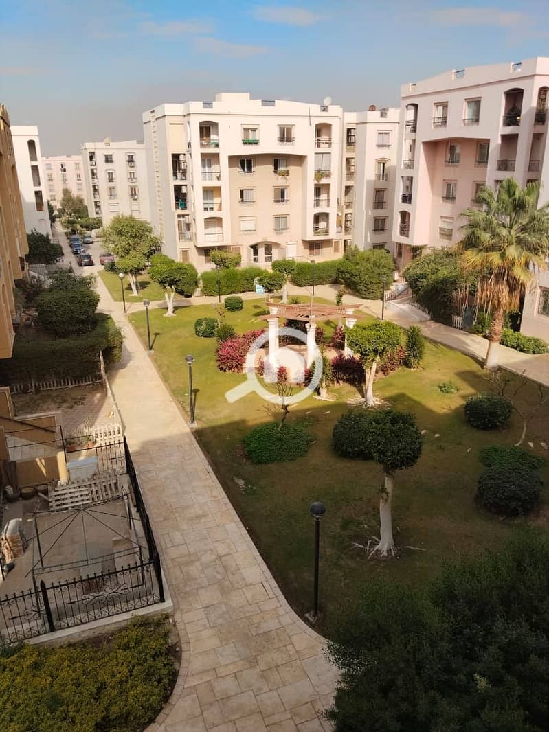 10 29a5ff18-4845-4fd5-8df9-f55691d9baeb. jpeg