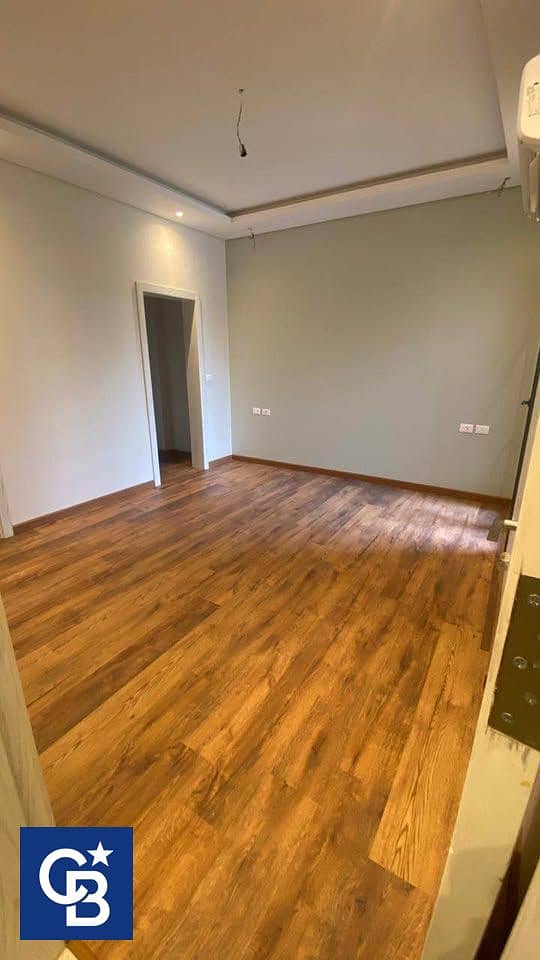 9 598888821_871975531863483_8440247025735815175_n. jpg