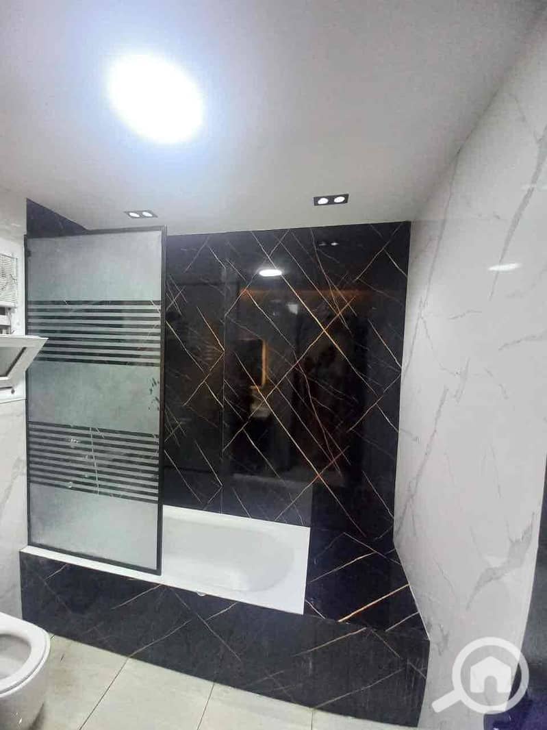 9 ec84c706-02a4-45bc-b042-93892c517add. jpg