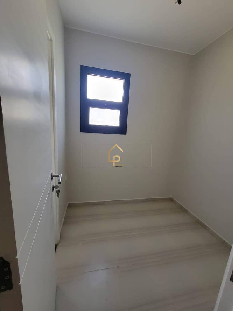 6 WhatsApp Image 2026-01-26 at 12.23. 26 PM (1). jpeg