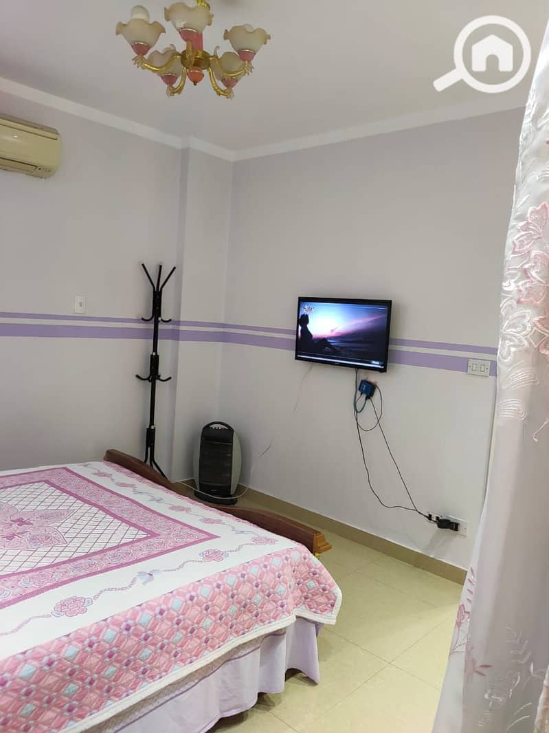 10 e706a6ca-370c-41ec-9f94-68e785323a44. jpeg