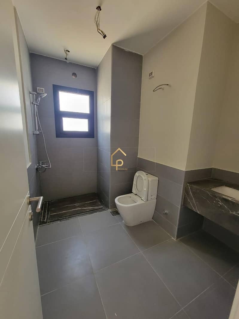 24 WhatsApp Image 2026-01-26 at 5.43. 49 PM. jpeg