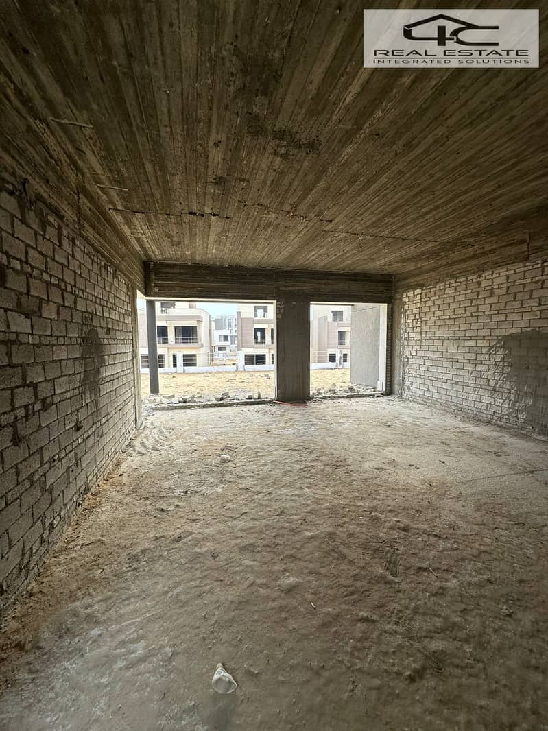 7 WhatsApp Image 2025-02-13 at 11.53. 38 PM (2). jpeg