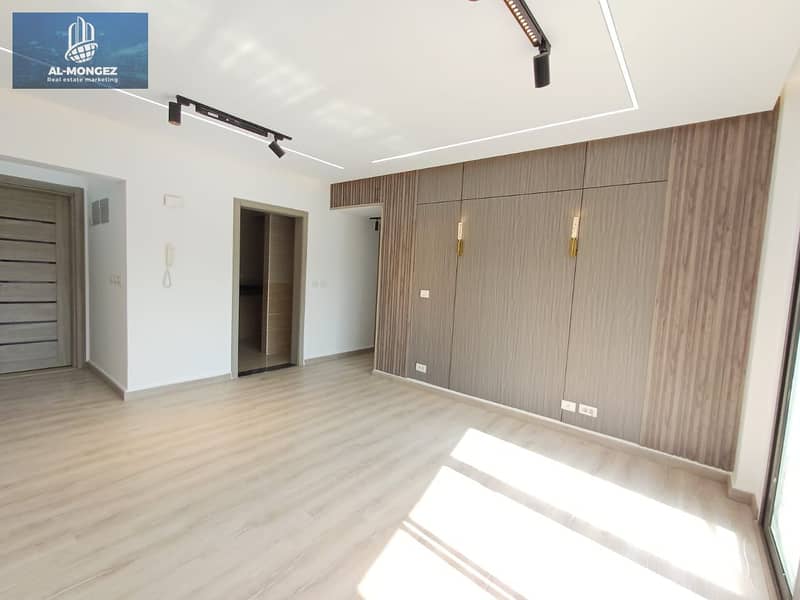 5 8be7b238-aa05-4f48-a1e3-e7ea1d22146f. jpg