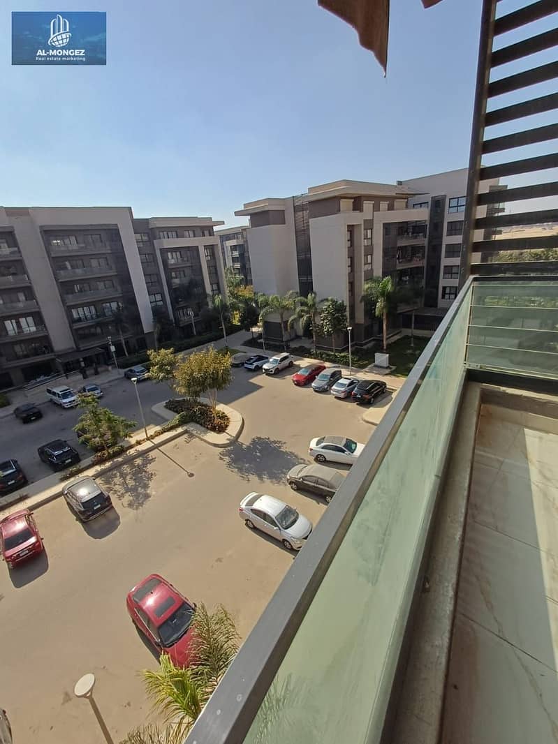 16 d1307f75-89bb-4688-a1ec-d93605803206. jpg