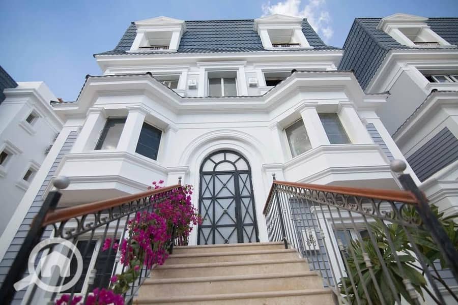 8 480110007_1935095757020808_4169524374282905652_n. jpg