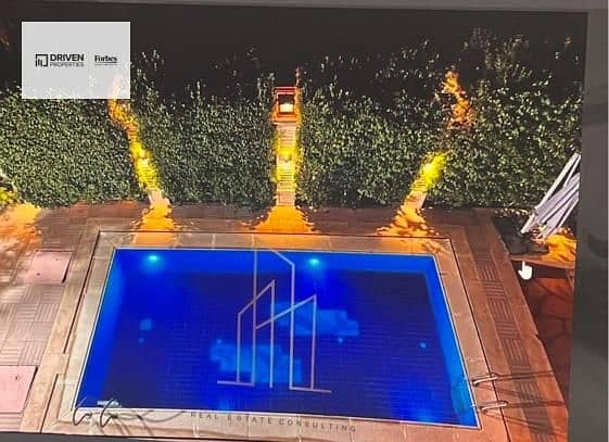 10 WhatsApp Image 2025-10-19 at 3.49. 00 PM (1). jpg