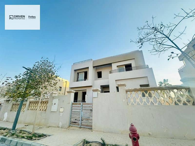 9 49042c3f-ce1c-49cc-a6da-d02f4c386184. jfif. jpg