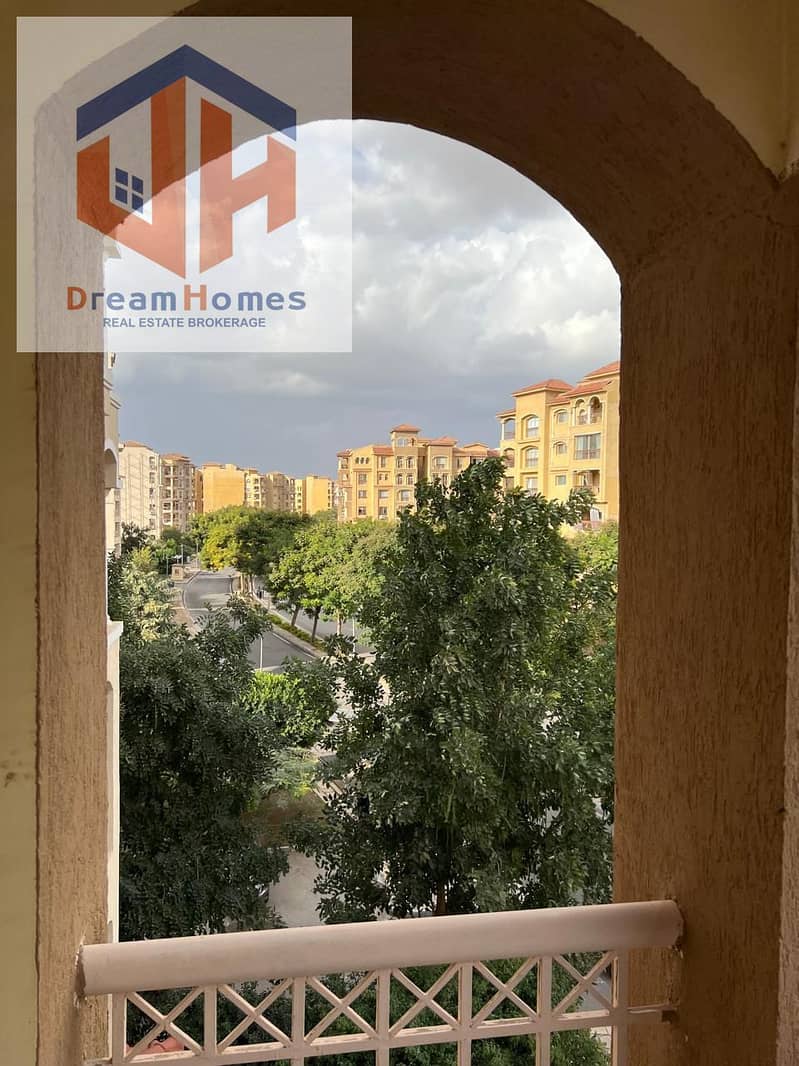 10 535f1e5c-b4bf-4f0a-b55a-08af3fa5c88d. jpg