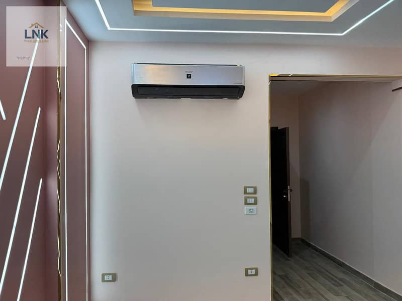 24 WhatsApp Image 2026-01-27 at 18.28. 36 (1). jpeg