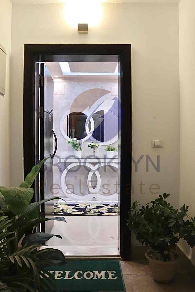 3 8d155eb8-3878-44c4-9818-8d67d82c7c10. jpg