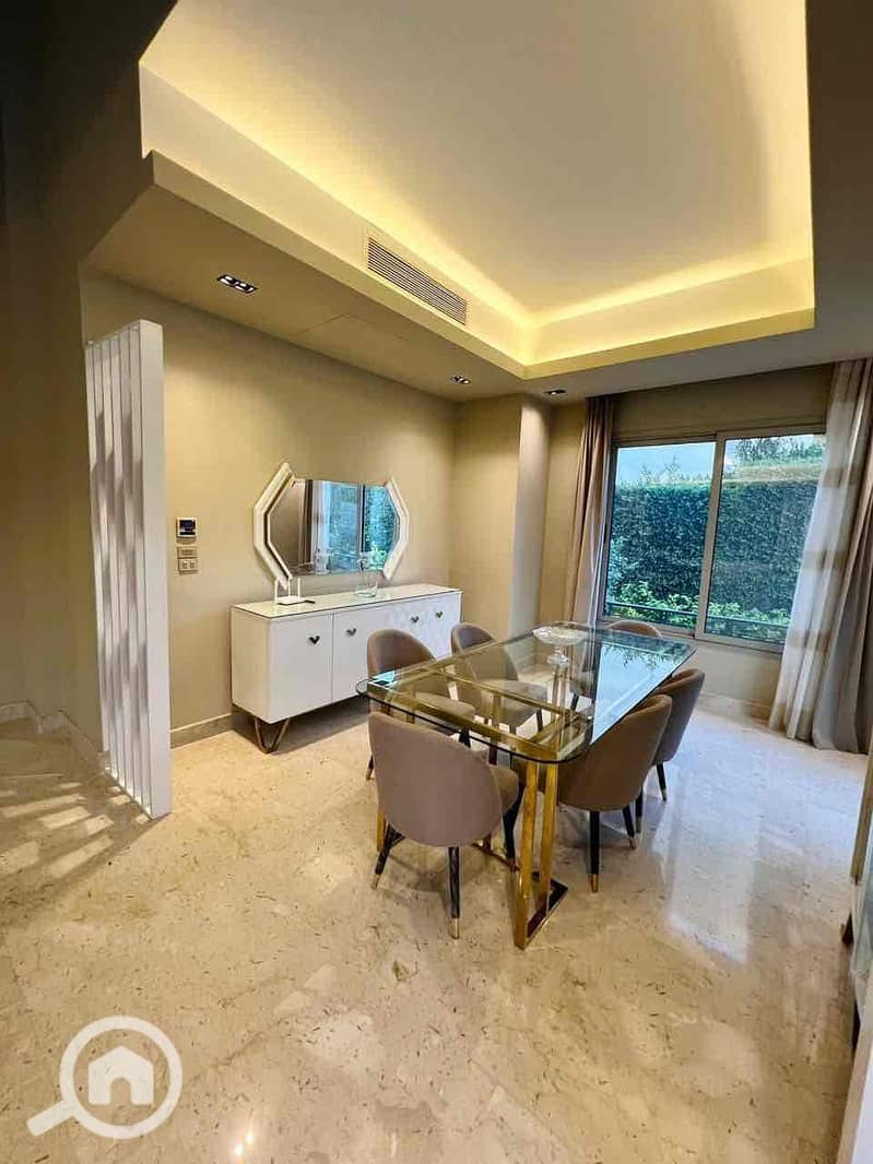 3 eed89d22-7376-462b-a838-a861e17f83fc. jpg