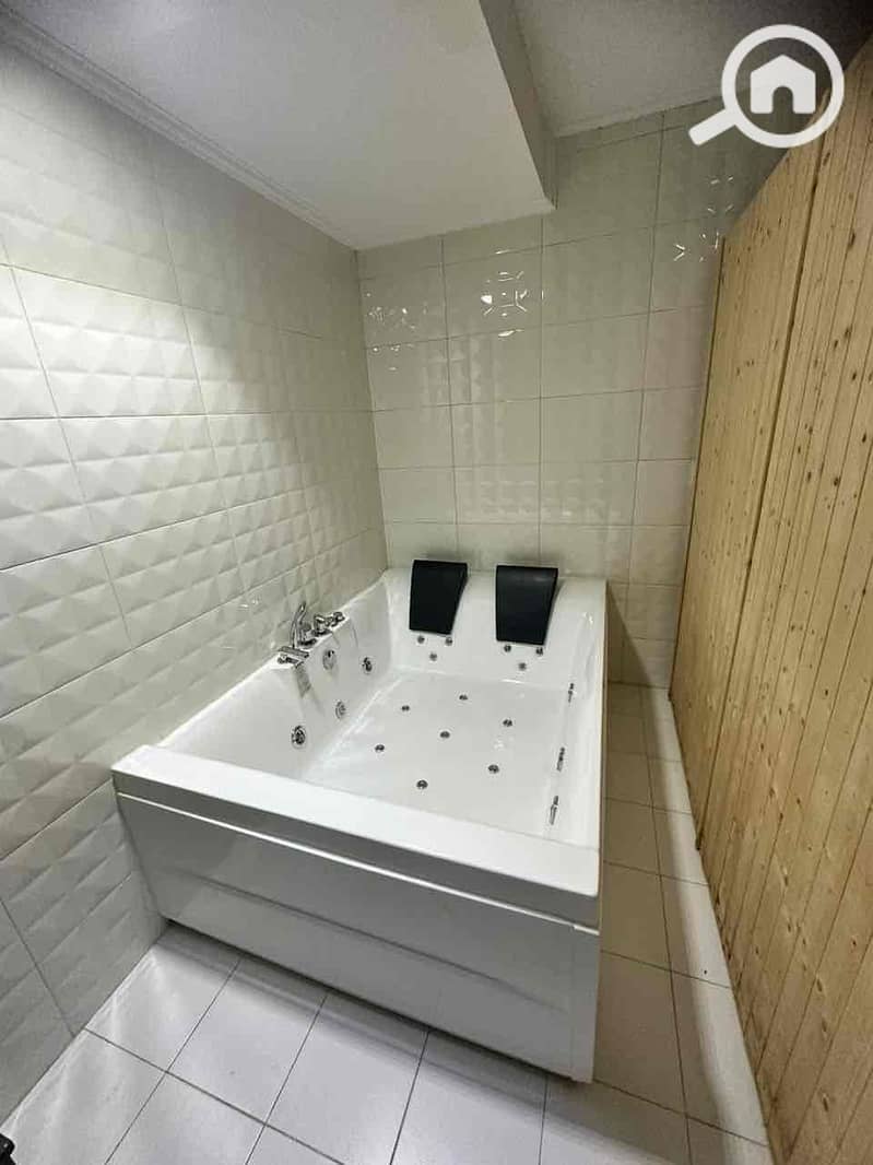 19 e9f226e5-5440-4a96-beaa-53381eeb25e6. jpg